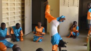Behindertenzentrum Tivavouane Tanz